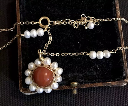 18K Gold Plated Natural Agate And Pearl Necklace - Vintage Style