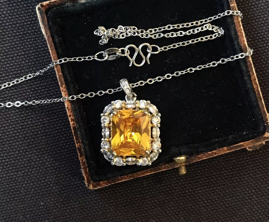 18K White Gold Plated Yellow Zircon And White Crystal Necklace - Vintage Style