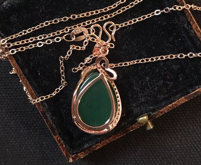 18K Rose Gold Plated Green Chrysoprase Necklace - Vintage Style