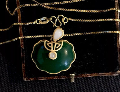 18K Gold Plated Green Chrysoprase And Chalcedony Necklace - Vintage Style