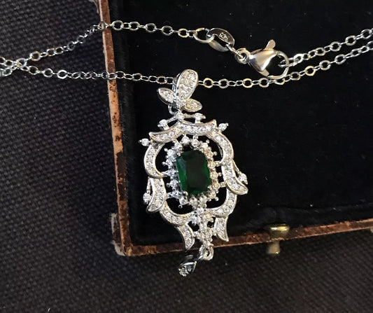 18K White Gold Plated Green Tourmaline And White Crystal Necklace - Vintage Style