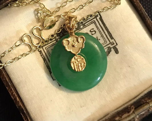 18K Gold Plated Natural Jade Necklace - Vintage Style