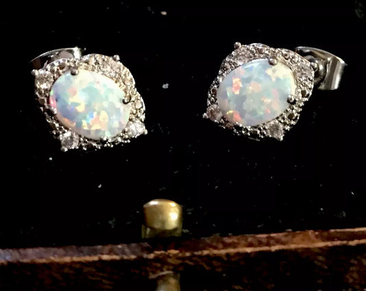 18K White Gold Plated Opal And Zircon Earrings - Vintage Style